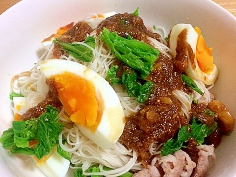 彩り鮮やか◎菜の花と卵の胡麻だれそうめん